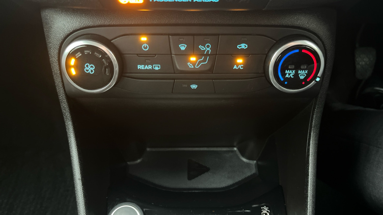 Ford Fiesta 1.1 Zetec B+O Play 5dr Petrol Hatchback